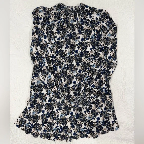 Free People Women’s Blue and White Floral Blouse Size S - Picture 4 of 11